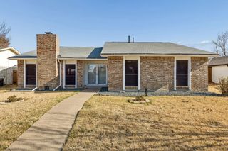 4208 Blackwillow Drive, Mesquite, TX 75150