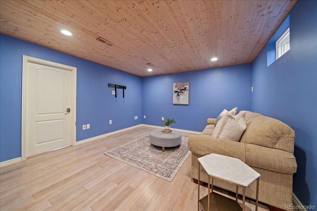 6805 S Harrison Street, Centennial, CO 80122