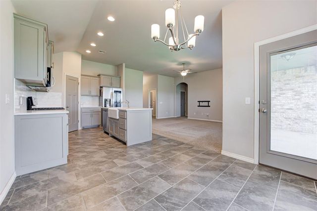 9113 Yassir Boulevard, Yukon, OK 73099