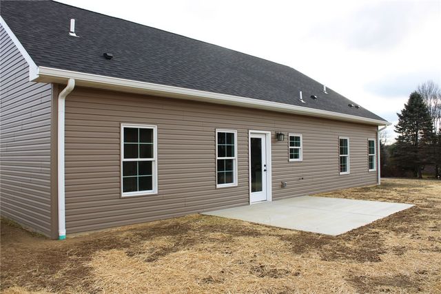 162 Edgewood Avenue, Hopewell Twp, PA 15001