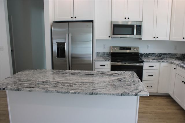 162 Edgewood Avenue, Hopewell Twp, PA 15001