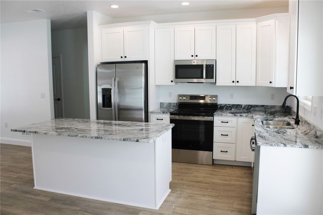 162 Edgewood Avenue, Hopewell Twp, PA 15001