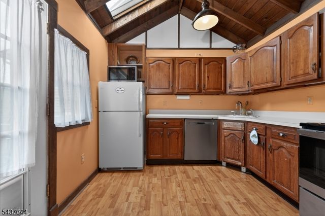 138 Lakeside Dr, West, Liberty Twp., NJ 07823