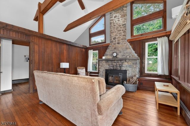 138 Lakeside Dr, West, Liberty Twp., NJ 07823