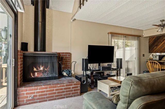 807 Grass Valley, Lake Arrowhead, CA 92352