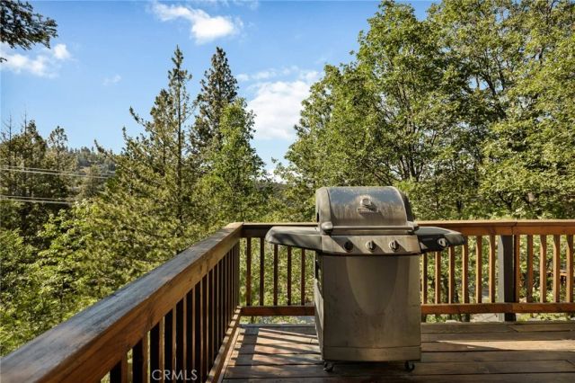 807 Grass Valley, Lake Arrowhead, CA 92352