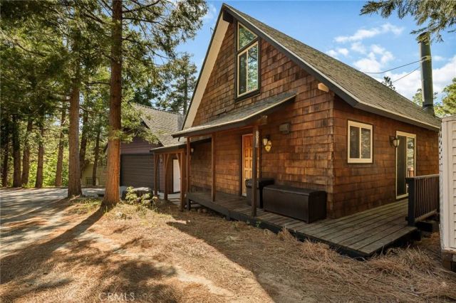 807 Grass Valley, Lake Arrowhead, CA 92352