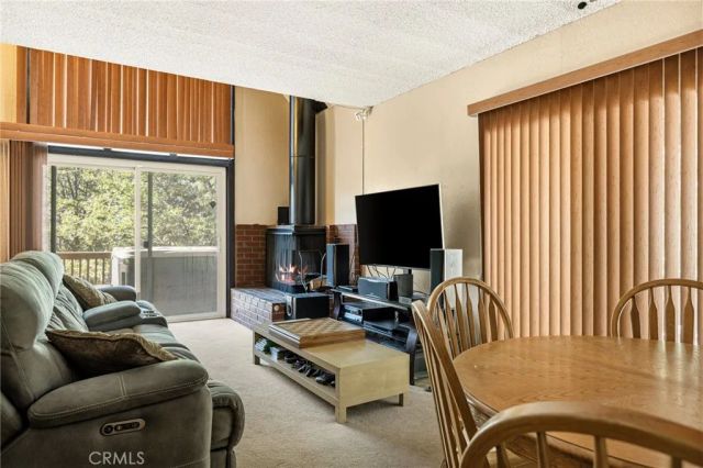 807 Grass Valley, Lake Arrowhead, CA 92352