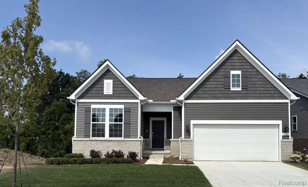 3006 Sheffield Circle, Independence Charter Township, MI 48346