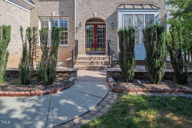 9220 Meadow Mist Court, Raleigh, NC 27617
