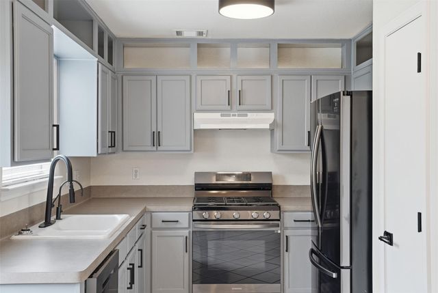 1601 Breezy CT, Round Rock, TX 78664