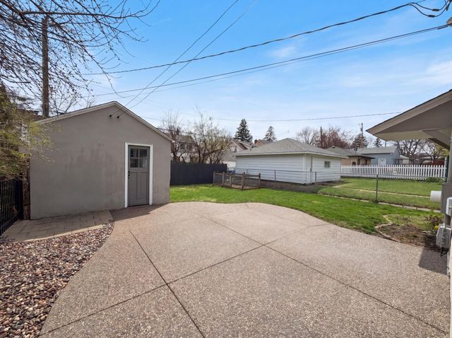 1144 Hawthorne Avenue E, Saint Paul, MN 55106