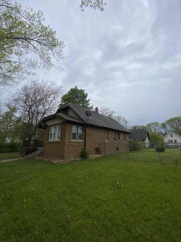 4609 N 37th STREET, Milwaukee, WI 53209