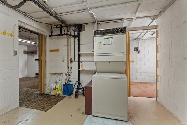 59277 Hazel Road, South Bend, IN 46614