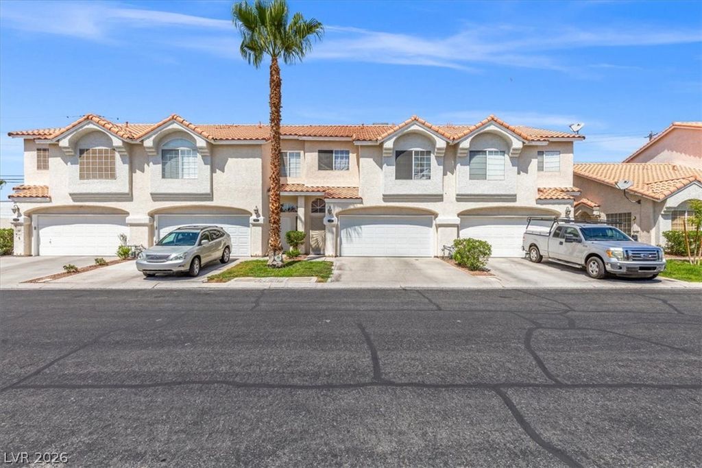 5267 Sunny Beach Lane, Las Vegas, NV 89118 — photo 2