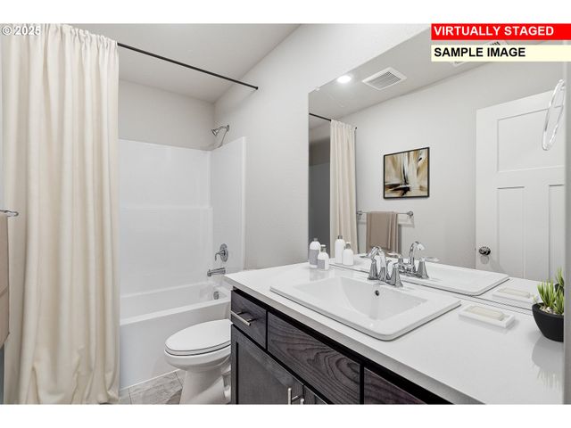 5893 Bainbridge Rd, Eugene, OR 97402