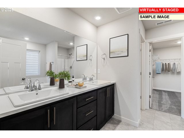 5893 Bainbridge Rd, Eugene, OR 97402