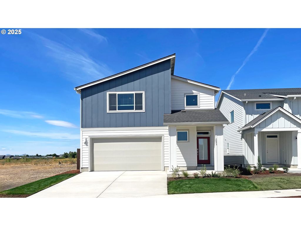 5893 Bainbridge Rd, Eugene, OR 97402