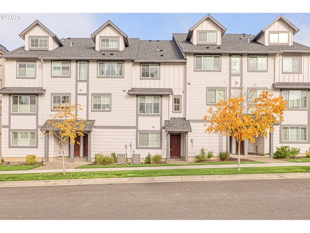 17025 Sw FRIENDLY Ln, Beaverton, OR 97007