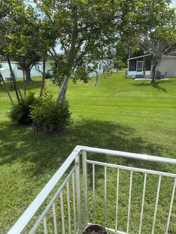 11 Nuevo Leon Road, Port St. Lucie, Port St Lucie, FL 34952