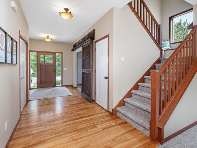 1631 Sparrow Road, Waconia, MN 55387