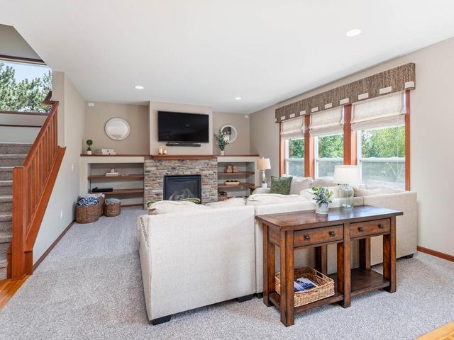 1631 Sparrow Road, Waconia, MN 55387