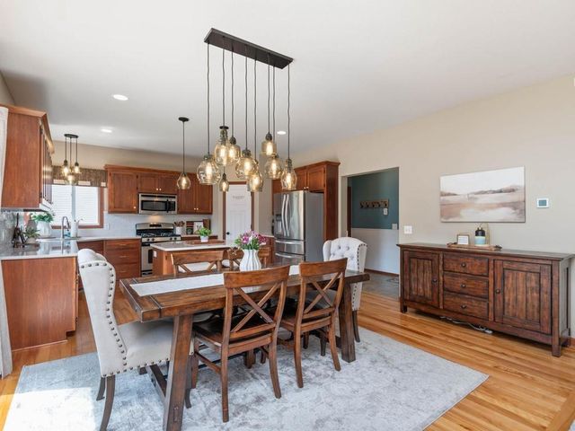 1631 Sparrow Road, Waconia, MN 55387