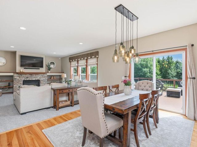 1631 Sparrow Road, Waconia, MN 55387