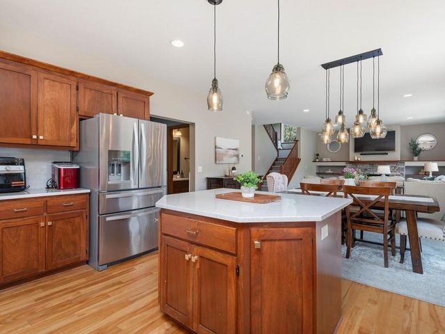 1631 Sparrow Road, Waconia, MN 55387