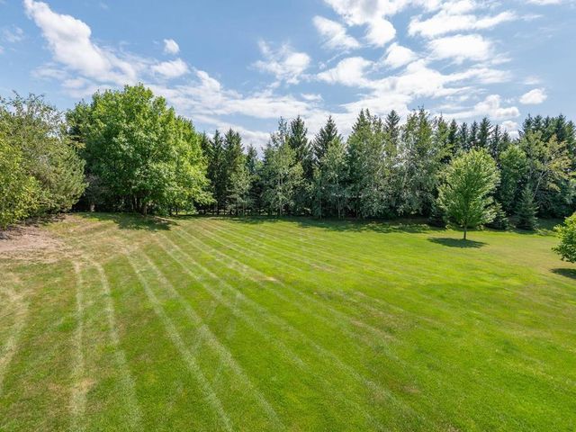 1631 Sparrow Road, Waconia, MN 55387