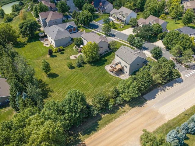 1631 Sparrow Road, Waconia, MN 55387