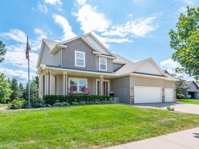 1631 Sparrow Road, Waconia, MN 55387