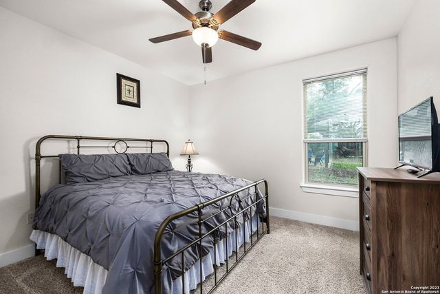 618 wagon wheel, Canyon Lake, TX 78133