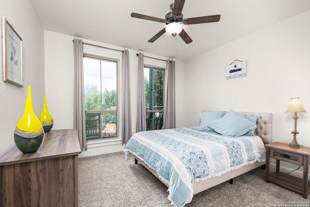 618 wagon wheel, Canyon Lake, TX 78133