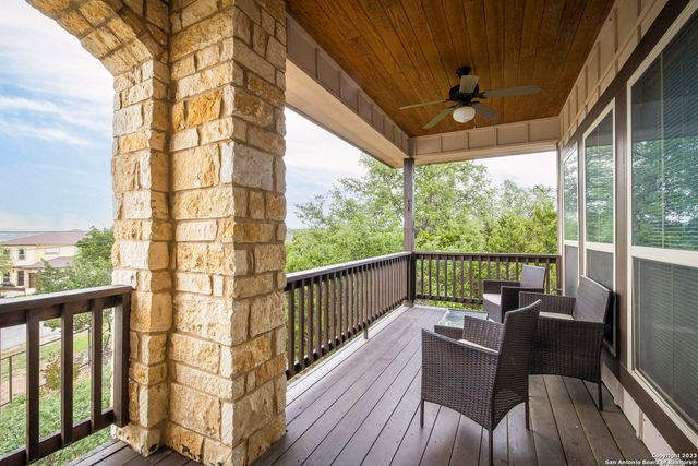 618 wagon wheel, Canyon Lake, TX 78133