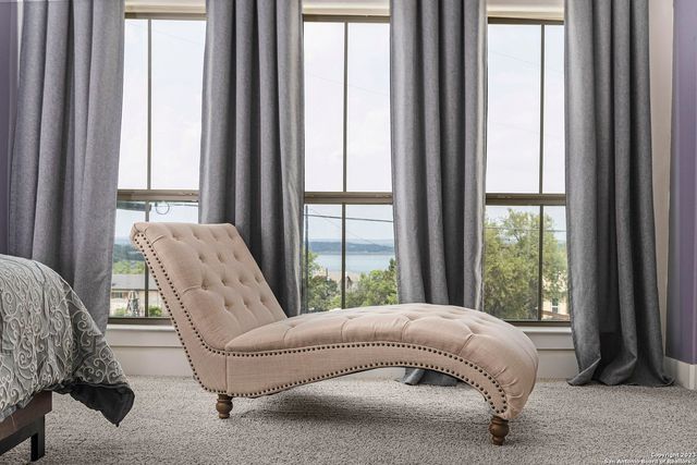 618 wagon wheel, Canyon Lake, TX 78133