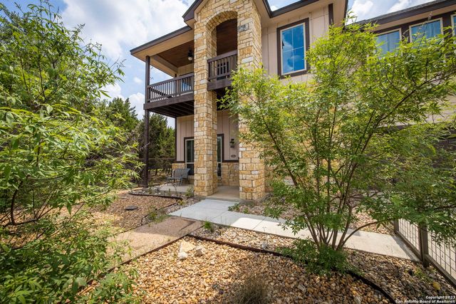 618 wagon wheel, Canyon Lake, TX 78133