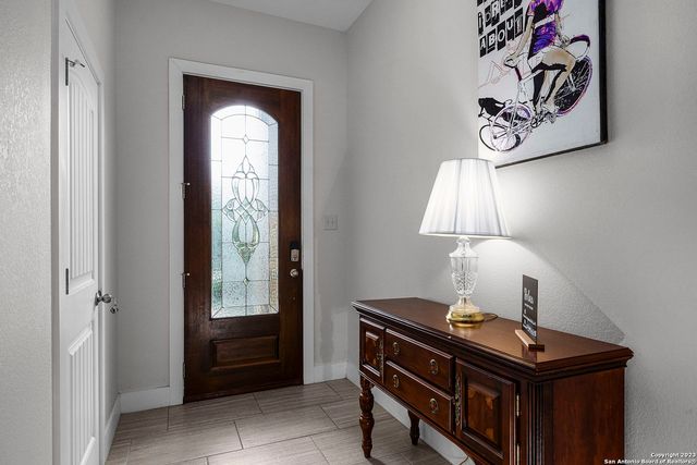 618 wagon wheel, Canyon Lake, TX 78133