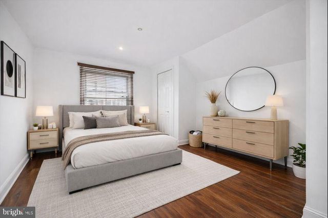 25 MADISON AVE, Lansdowne, PA 19050