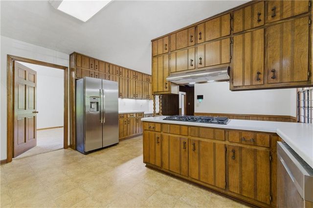 2485 Maple Street, Snellville, GA 30078