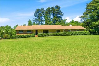 2485 Maple Street, Snellville, GA 30078