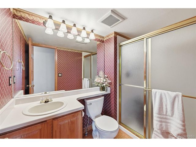 5835 S Danube Cir, Aurora, CO 80015