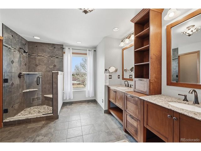 5835 S Danube Cir, Aurora, CO 80015