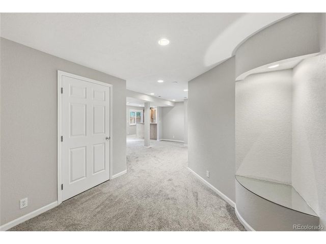 5835 S Danube Cir, Aurora, CO 80015