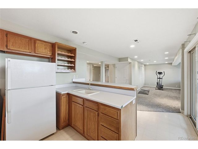 5835 S Danube Cir, Aurora, CO 80015