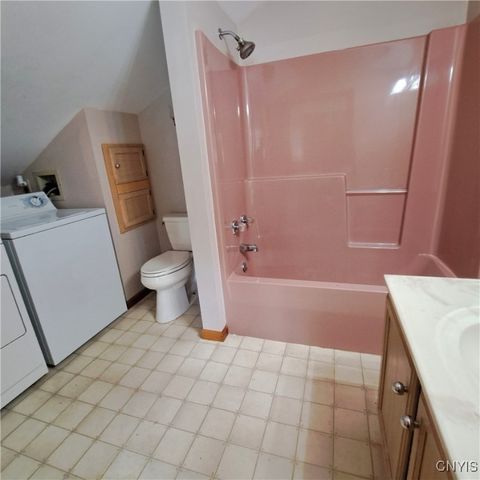 3091 Mcconnellsville Road, Vienna, NY 13308