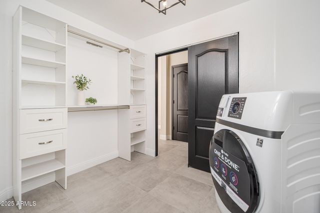 7207 W WESCOTT Drive, Glendale, AZ 85308