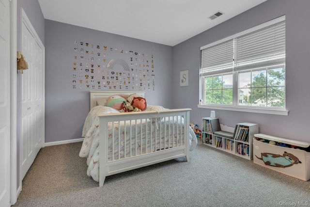 140 Rivendell Court, Melville, NY 11747
