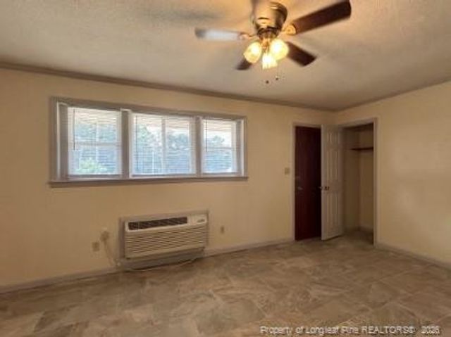 816 Shaw Mill Drive 13, Fayetteville, NC 28311
