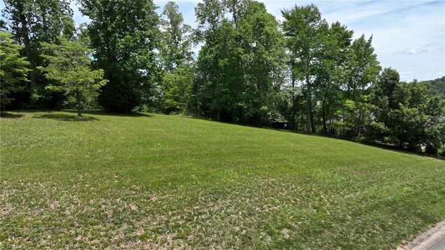 Lot 22 Town N Country Drive, Wilkesboro, NC 28697